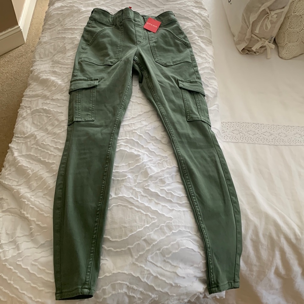 Spanx Stretch Twill Ankle Cargo Pant Soft Sage HTF Color NWT